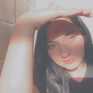 Meet your Posher, Charlotte